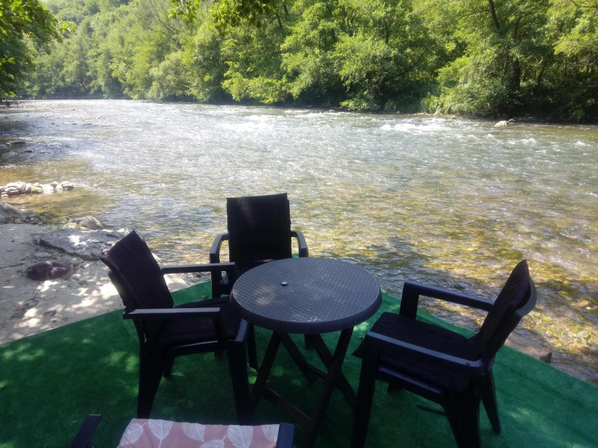 Cottage Auto Camp Vinac Яйце Экстерьер фото