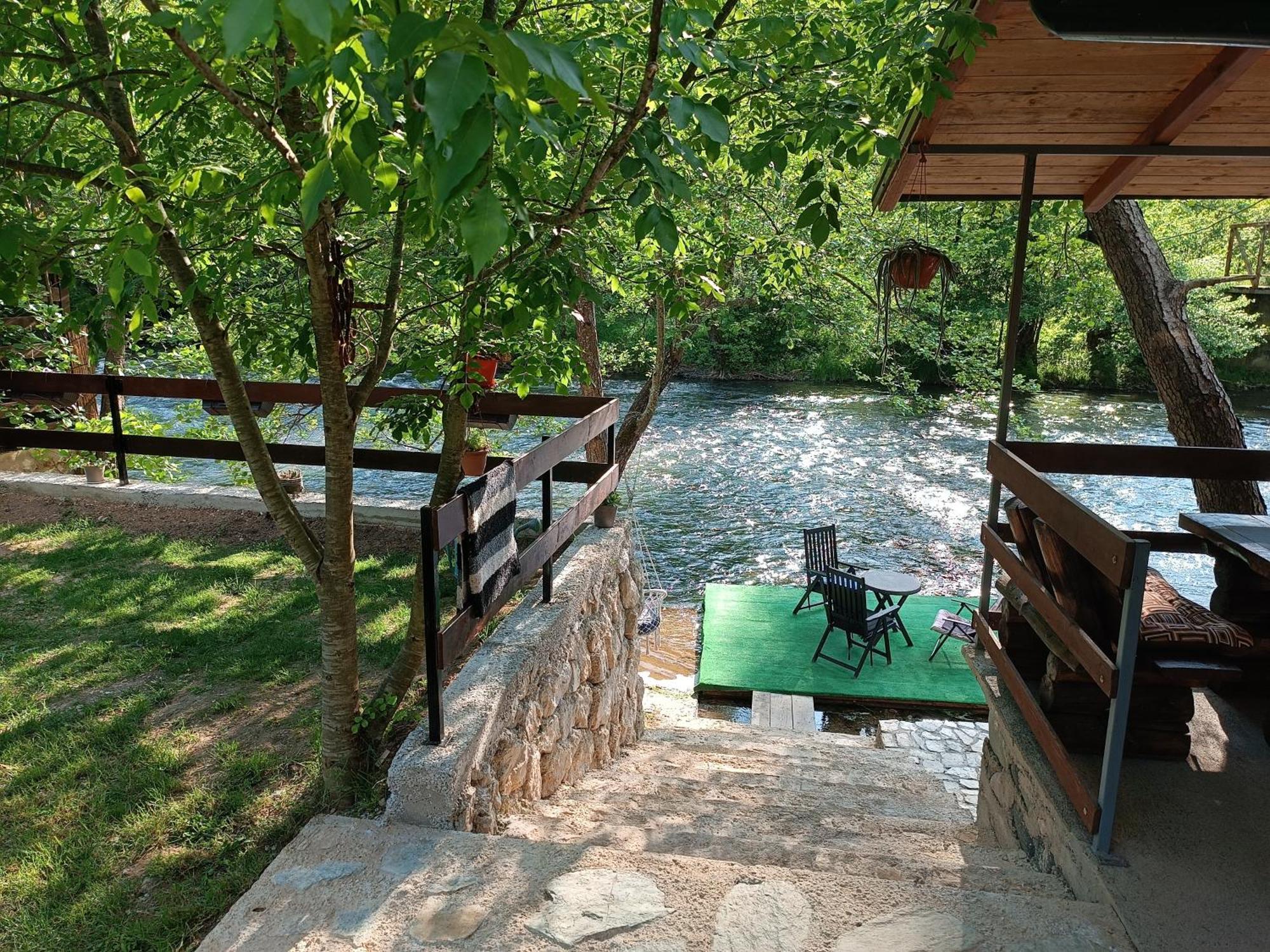 Cottage Auto Camp Vinac Яйце Экстерьер фото